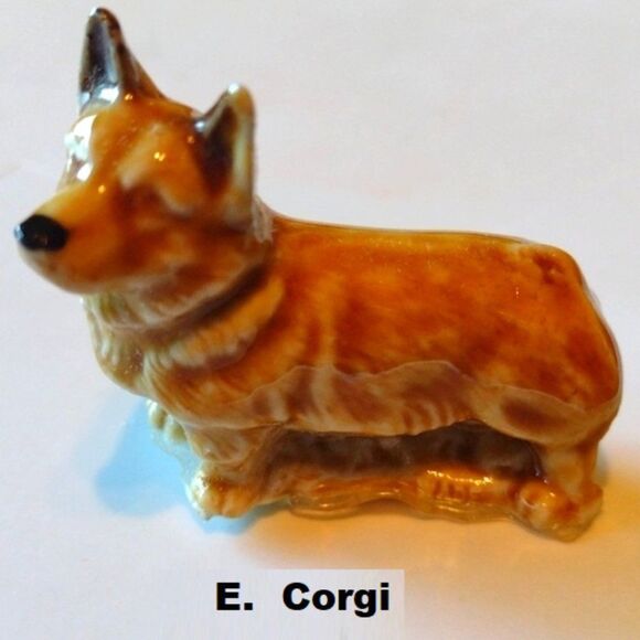 Vintage Wade Whimsies Collectibles Lot of 8 Dog‎ Figurines - Picture 6 of 8